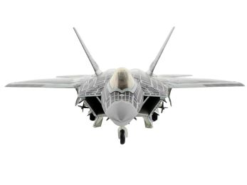 Lockheed F-22A Raptor Stealth Aircraft "Symbiote Nellis AFB NV" (2021) United States Air Force "Air Power Series" 1/72 Diecast Model by Hobby Master